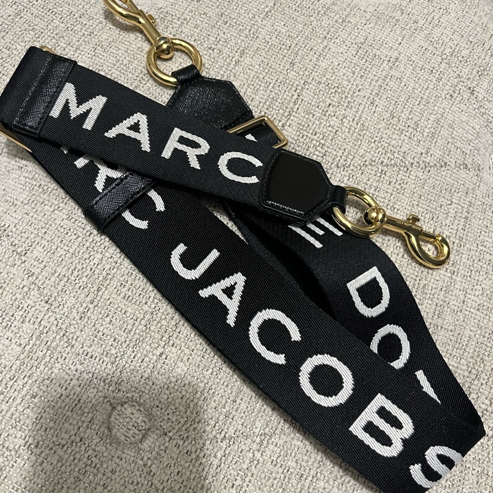 Marc Jacobs Black and Gold Bag Strap - Picture 5 of 6